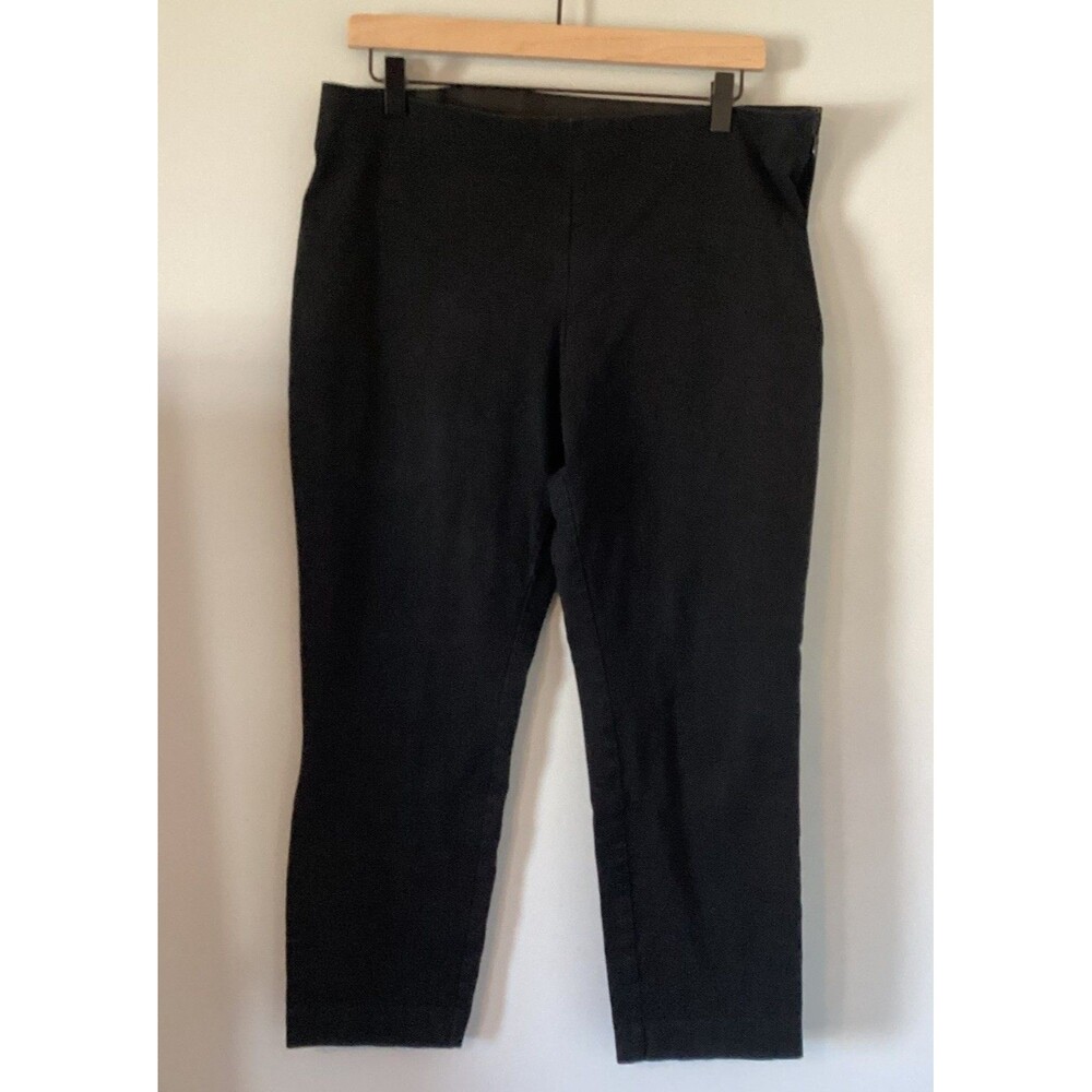 a new day Women’s Black Ankle Pants With Side Zip Flat Front Size 14